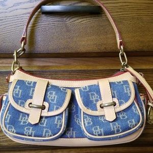 Dooney & Bourke Purse